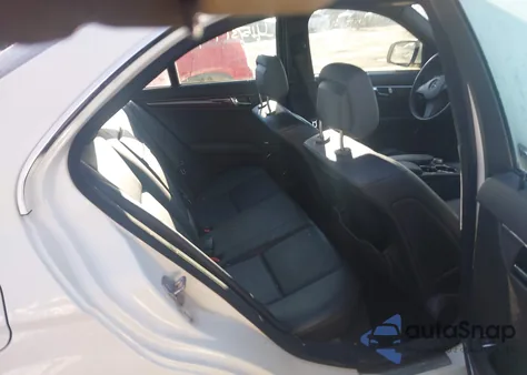 2009 Mercedes-Benz C 300 Luxury 4Matic/Sport 4Matic from USA, damaged, VIN WDDGF81X79R084338